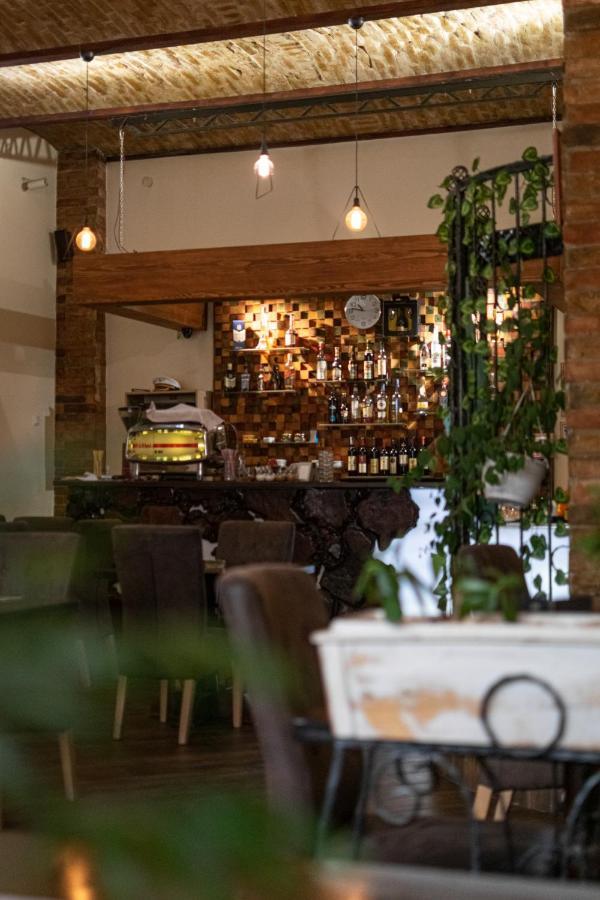 Tabacco Rooms Obrenovac  エクステリア 写真
